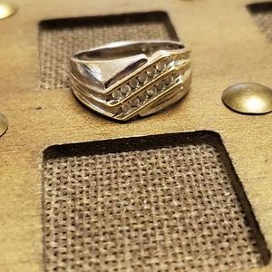 Mens size 11 diamond ring!